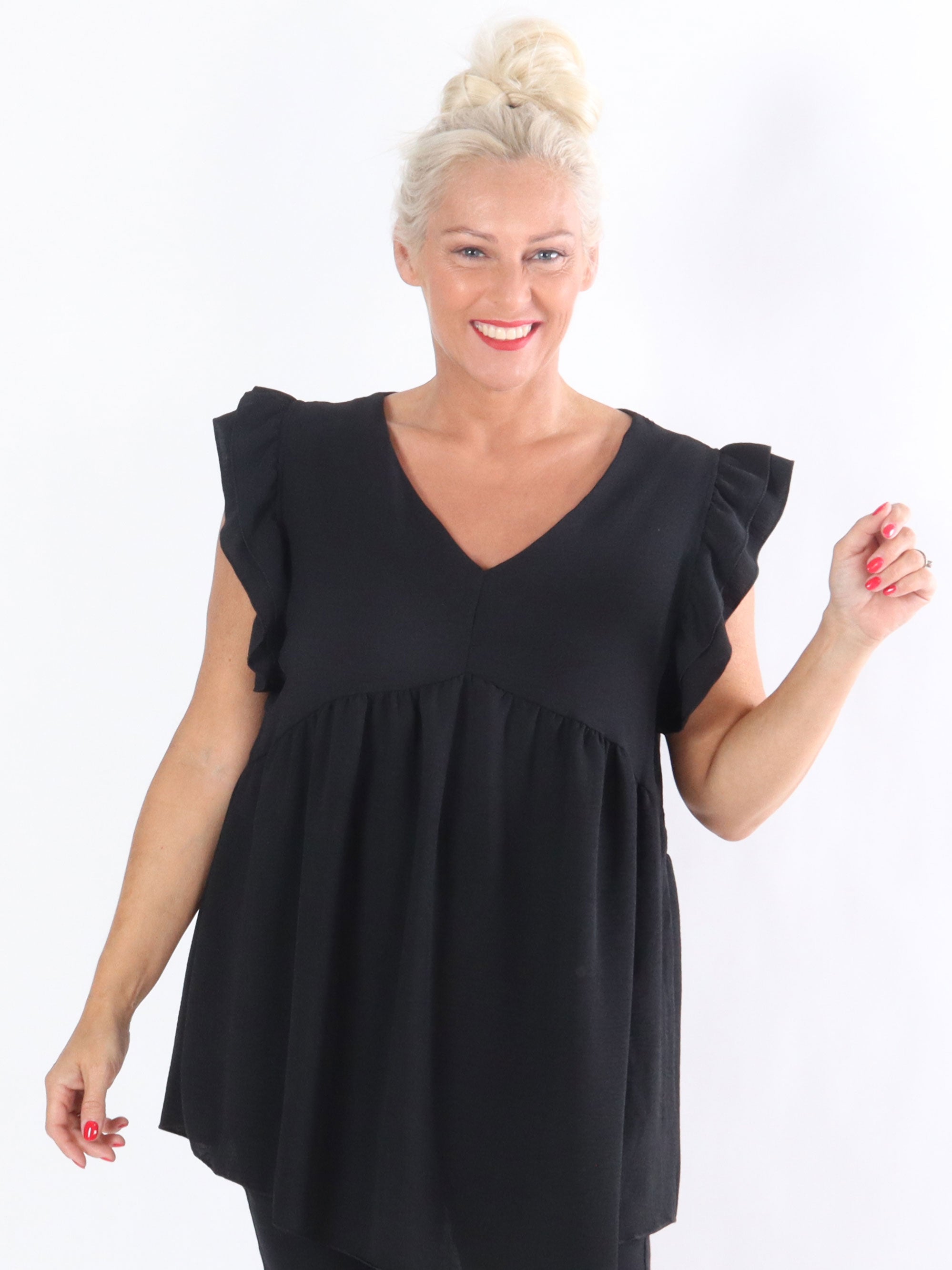 Majse - Tunika med sömnad under bröstet och fina volangärmar